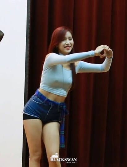 TWICE エロ 流出
