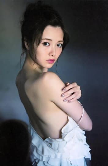白石麻衣 エロ