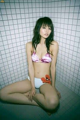 桐谷美玲 おっぱい