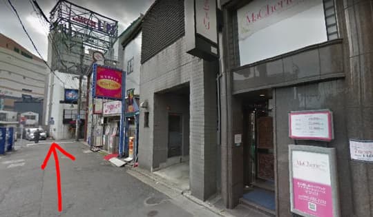 マシェリの店舗前