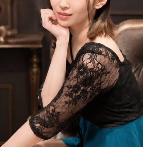 女性