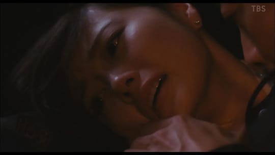 女性芸能人濡れ場シーン