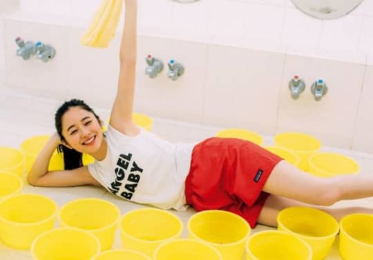 堀田真由　おっぱい