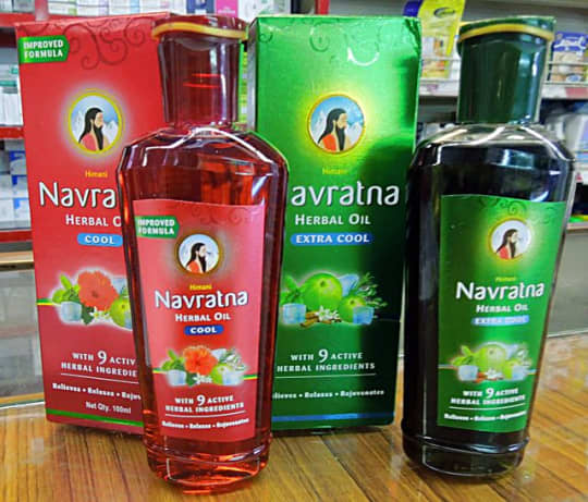 Navratna Herbal Oil（Cool と Extra Cool）