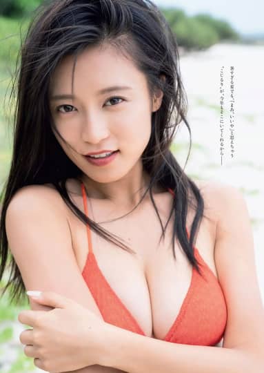 小島瑠璃子 おっぱい