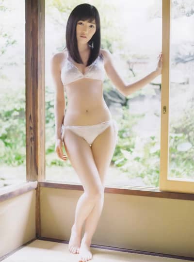 渡辺麻友 おっぱい