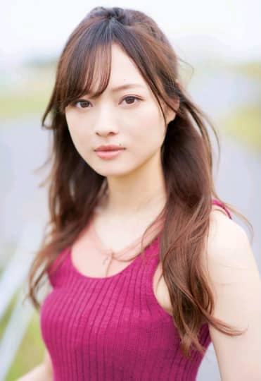 梅澤美波 おっぱい