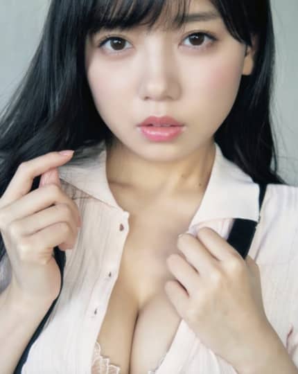 齊藤京子 おっぱい