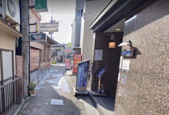 お店の前