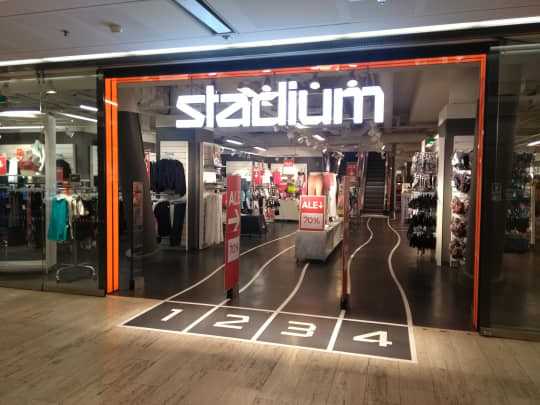 Stadium入り口