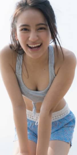 岡田結実のエロいおっぱい(巨乳)画像