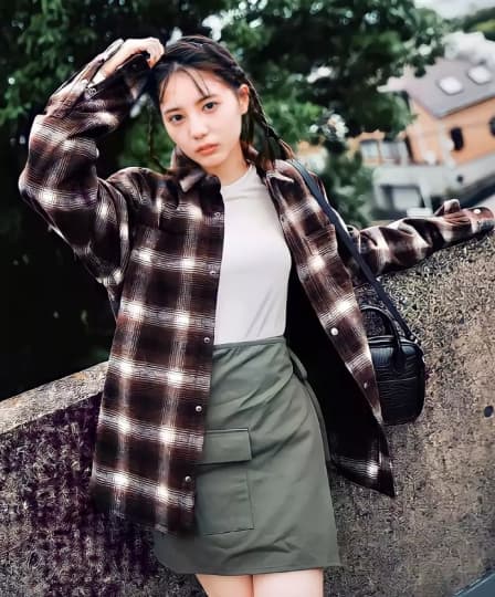 小坂奈緒 おっぱい