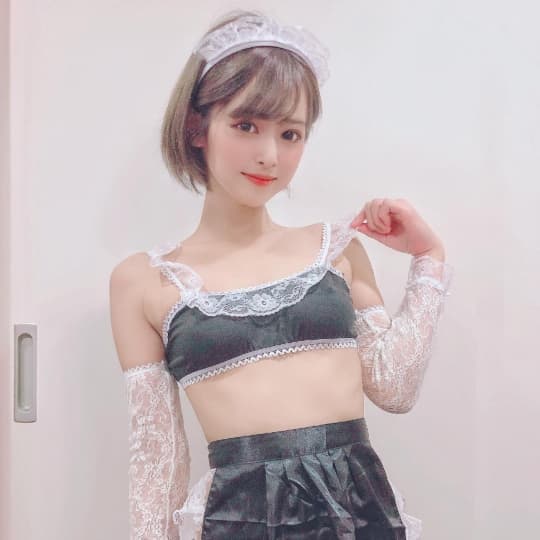 紗藤　まゆ