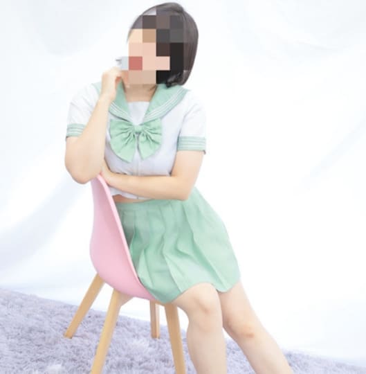 女性