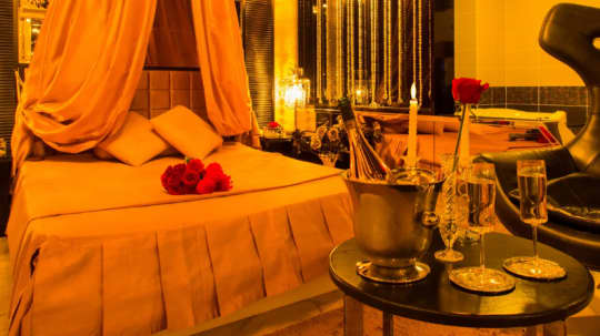 博多アルバトロスの店内