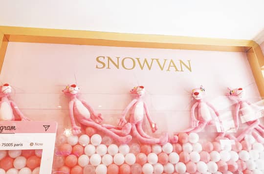 SNOWVANの店内