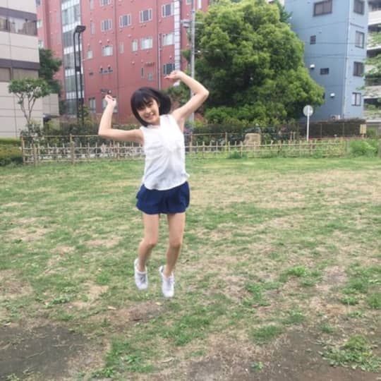 森七菜 おっぱい
