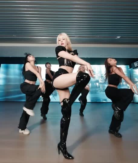 i.o.i(アイオーアイ) 流出