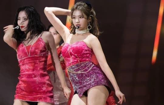 twice サナ エロ