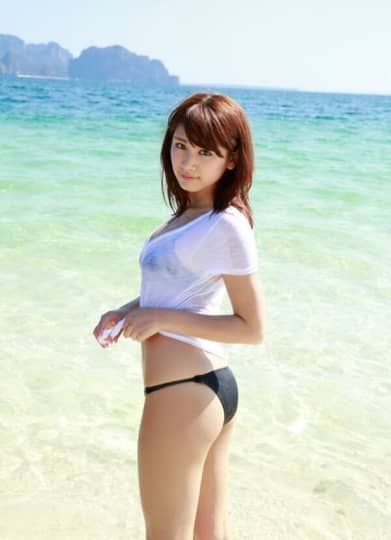 久松郁実 おっぱい
