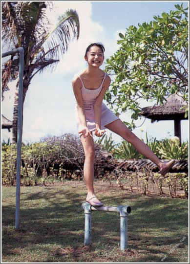 宮崎あおいのエロいまんすじに視線釘付け！