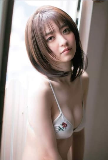 逢沢 りな ヌード