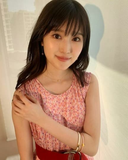 福本莉子 おっぱい