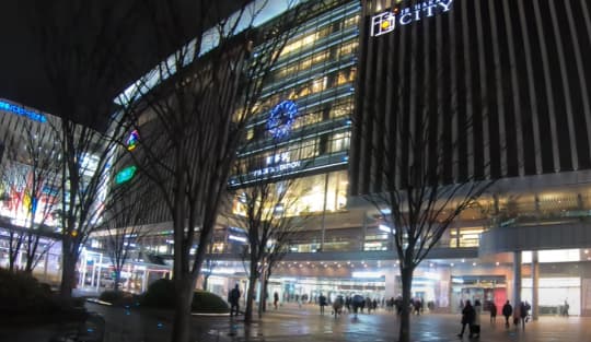 博多駅前