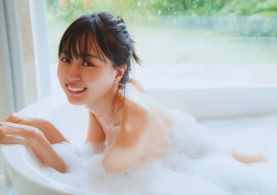賀喜遥香 おっぱい