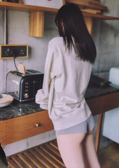 岩本蓮加 おっぱい