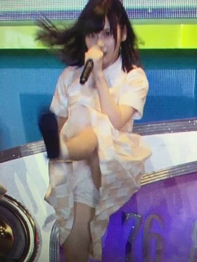 山下美月