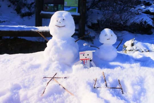 六合目にあった雪だるま09:35