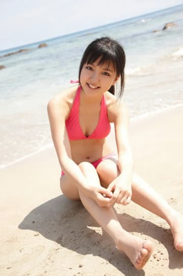 真野恵里菜 エロ