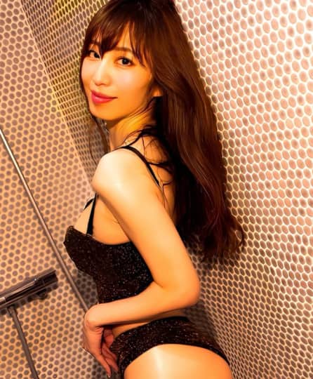 塩地美澄　乳首