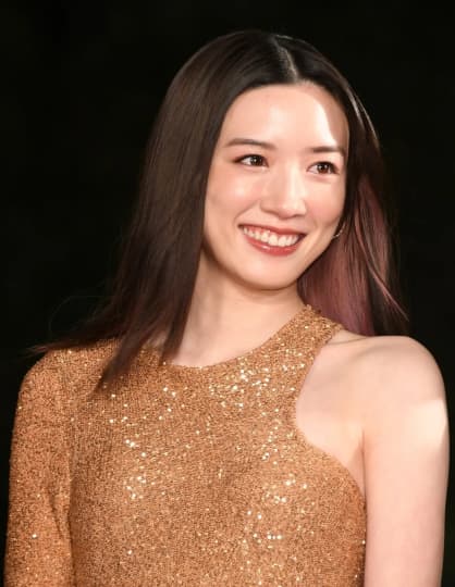 Bカップ 芸能人
