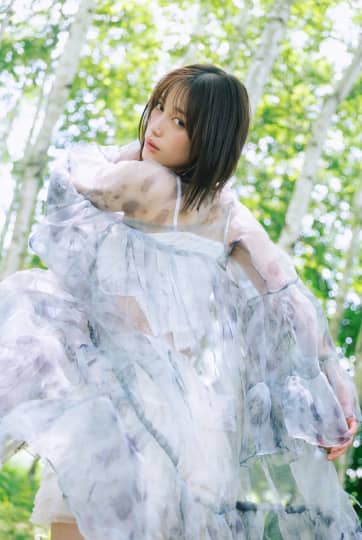 中村ゆりか おっぱい
