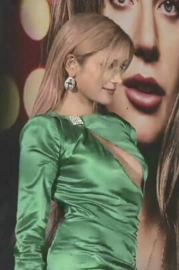 ローラ　セックス