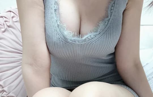 女性の画像