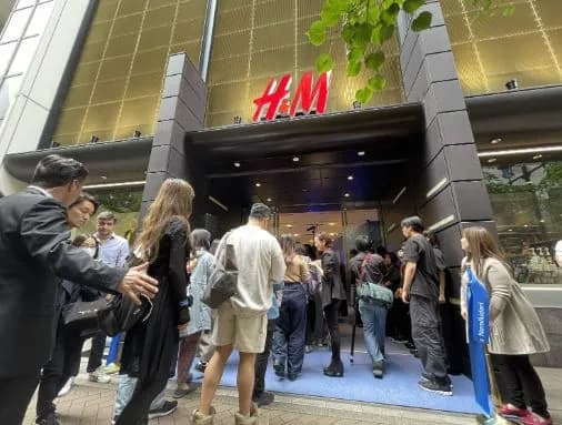 H＆M 新宿店