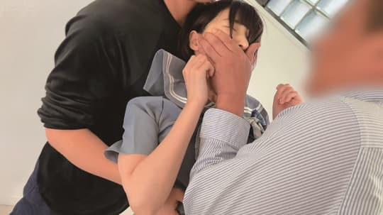 ゆいぴ