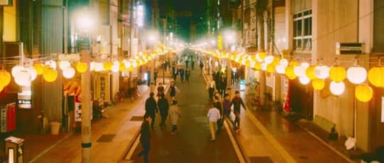 宮崎夜の繁華街