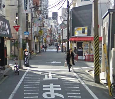 牛肉ラーメン専門店の通り