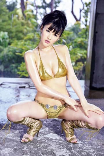 神谷えりな おっぱい