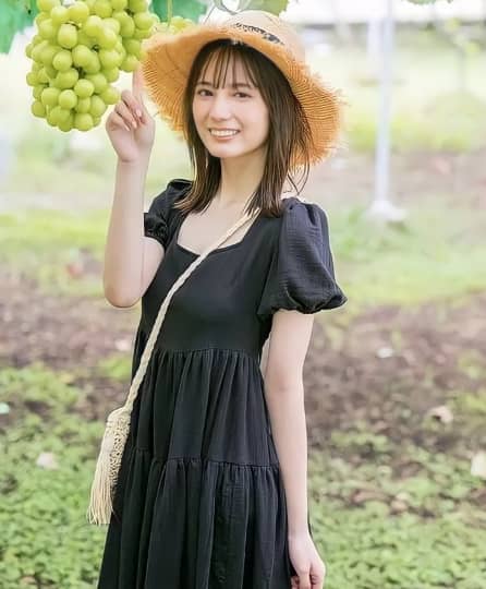 小坂奈緒 おっぱい
