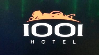 https://ja.foursquare.com/v/1001-hotel/523160ea11d21c833f75be61?openPhotoId=528cc4e511d2feb154a0e69f
