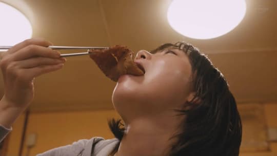飯豊まりえ エロ