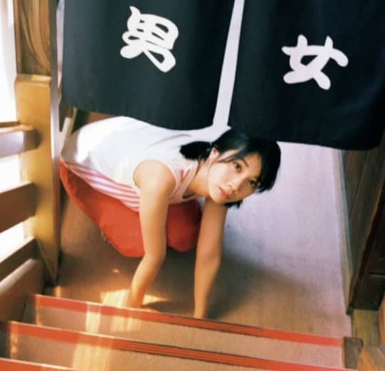 松本穂香　おっぱい