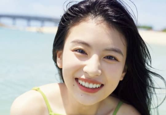 出口夏希