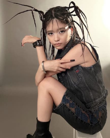 景井ひなのエロいお尻がキュートすぎる！