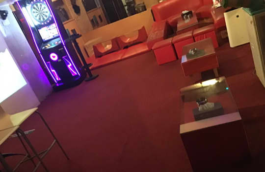 ハプニングバーの画像